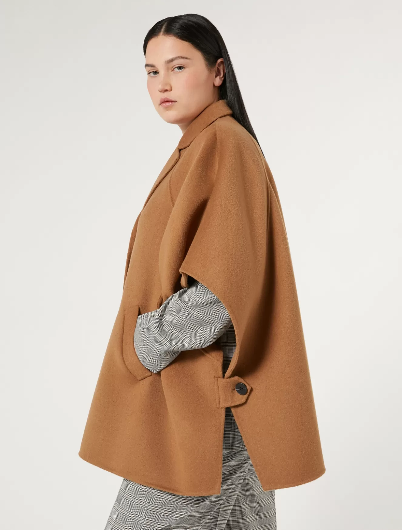 Mäntel & Trenchcoats | Mäntel & Trenchcoats<Marina Rinaldi Cape aus doppeltem Wollgewebe KEKS