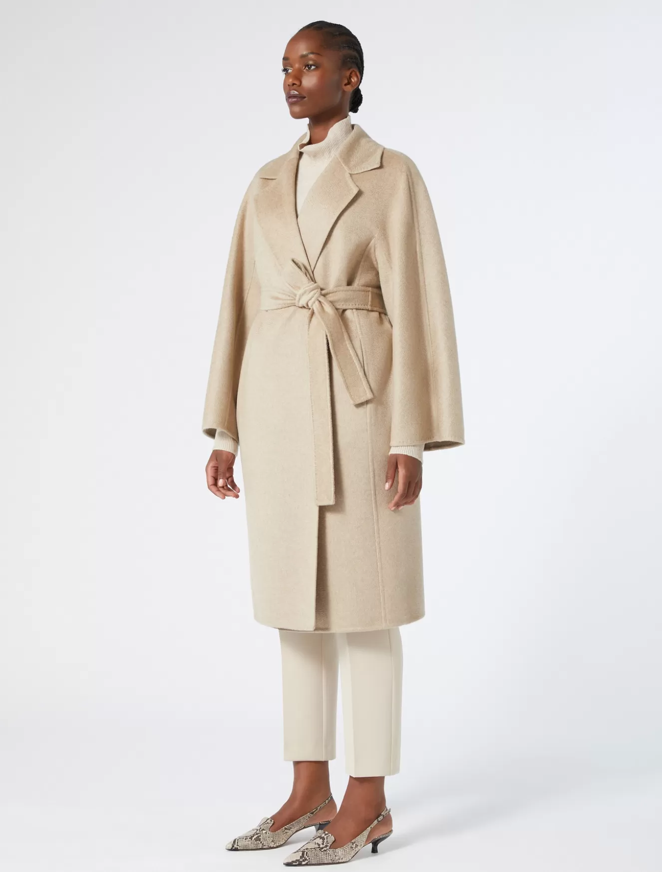 Mäntel & Trenchcoats | Mäntel & Trenchcoats<Marina Rinaldi Mantel aus reinem, doppeltem Kaschmirgewebe HASELNUSS